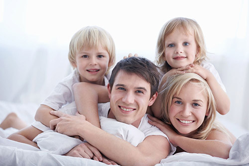 家庭心理学：先爱伴侣，后爱孩子